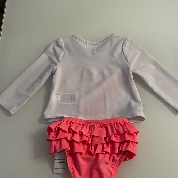 NWT! Baby Gap - Two Piece Swim Suit 6-12M - Picture 2 of 3